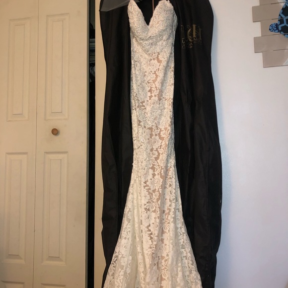 Jovani White Lace Prom Dress - Picture 4 of 7